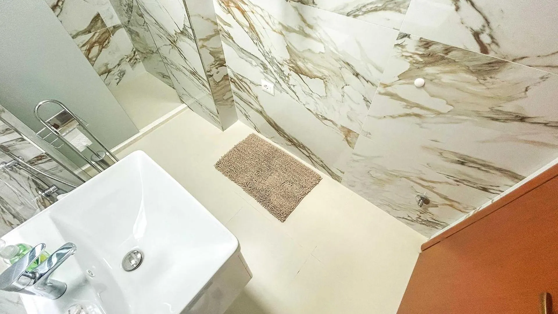 2 Bedroom Apartment 1429 Durres