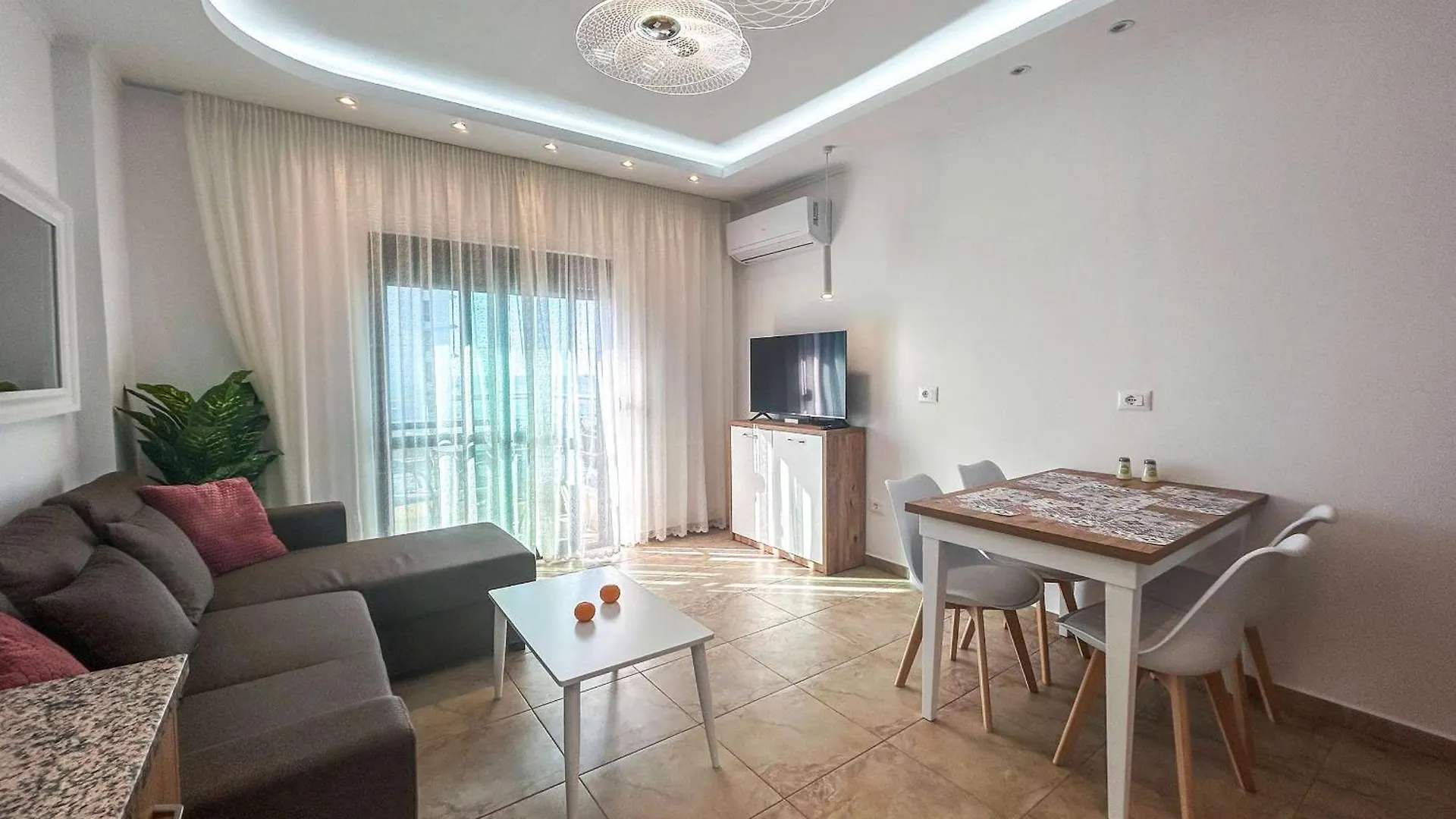 2 Bedroom Apartment 1429 Durres 0*,