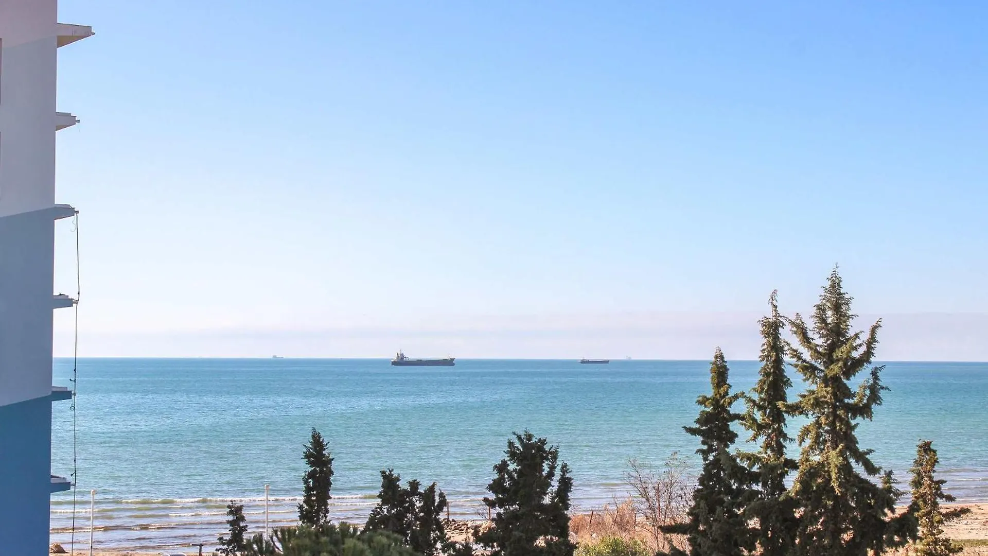 2 Bedroom Apartment 1429 Durres 0*,